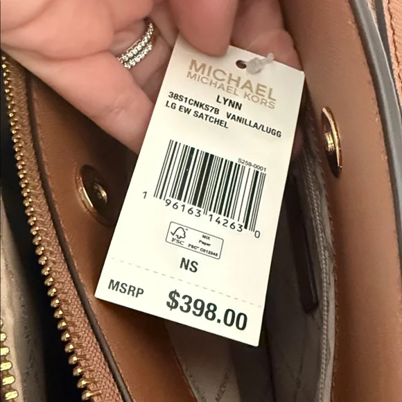 Michael Kors Cream Vanilla Signature Satchel with Brown Trim - Picture 8 of 12